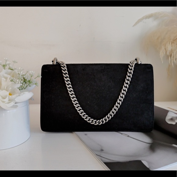 GUCCI Suede Small Dionysus Shoulder Bag Black - Picture 2 of 8